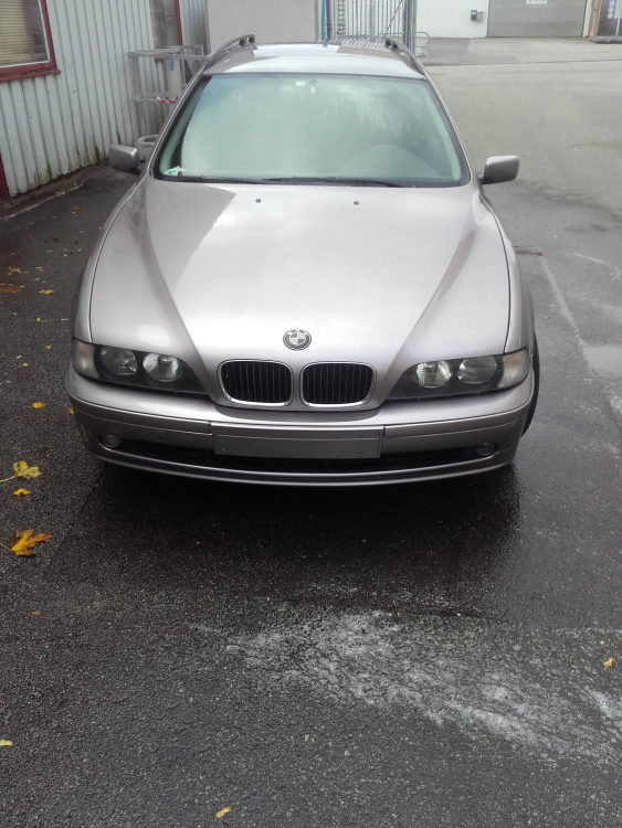 BMW E39 Aspensilber 024.jpg