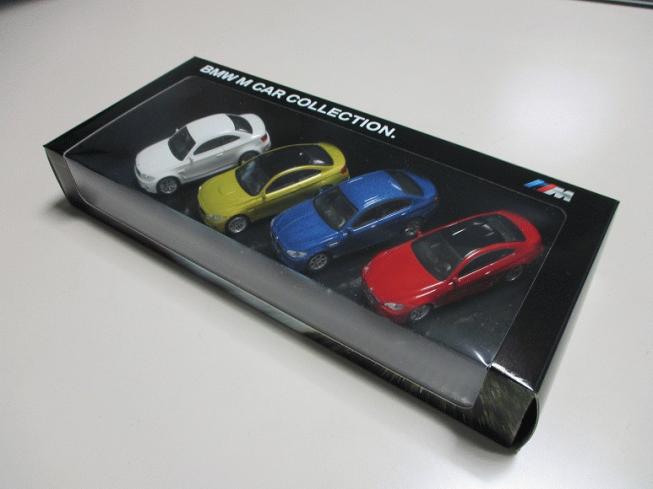 BMW M Car Collection 80452365554 (1.64 Scale)_04.jpg