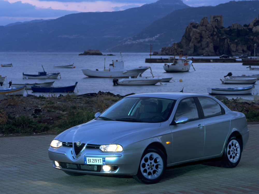 Alfa-Romeo-156-1998-Photo-03.jpg