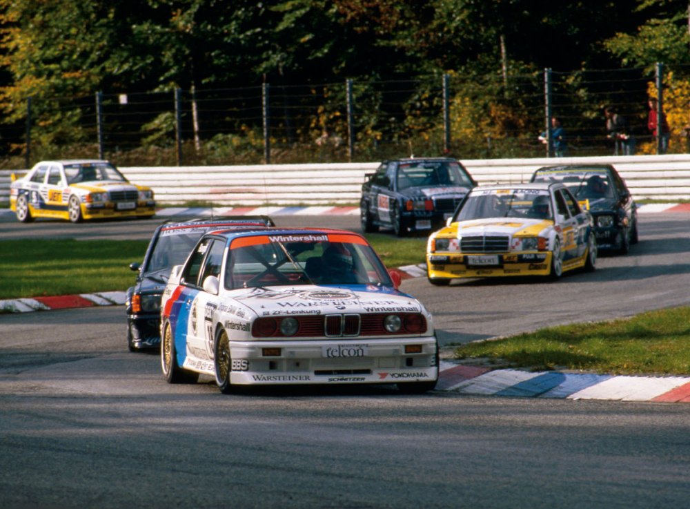 25-years-of-BMW-M3-Touring-Car-Racing-20 (1).jpg
