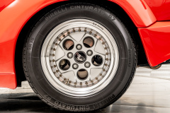 Lamborghini-Countach-25th-Anniversary bakhjul.jpg