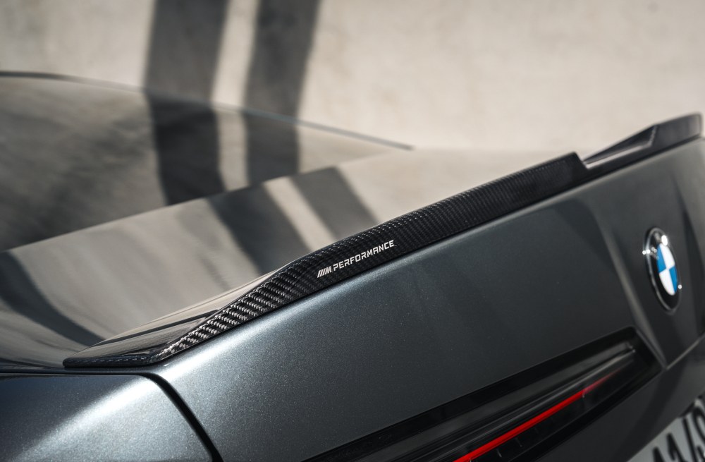 P90657913_highRes_the-new-bmw-3-series.thumb.jpg.8d6102bf0730d931f146266205dcb50e.jpg