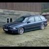 BMW525